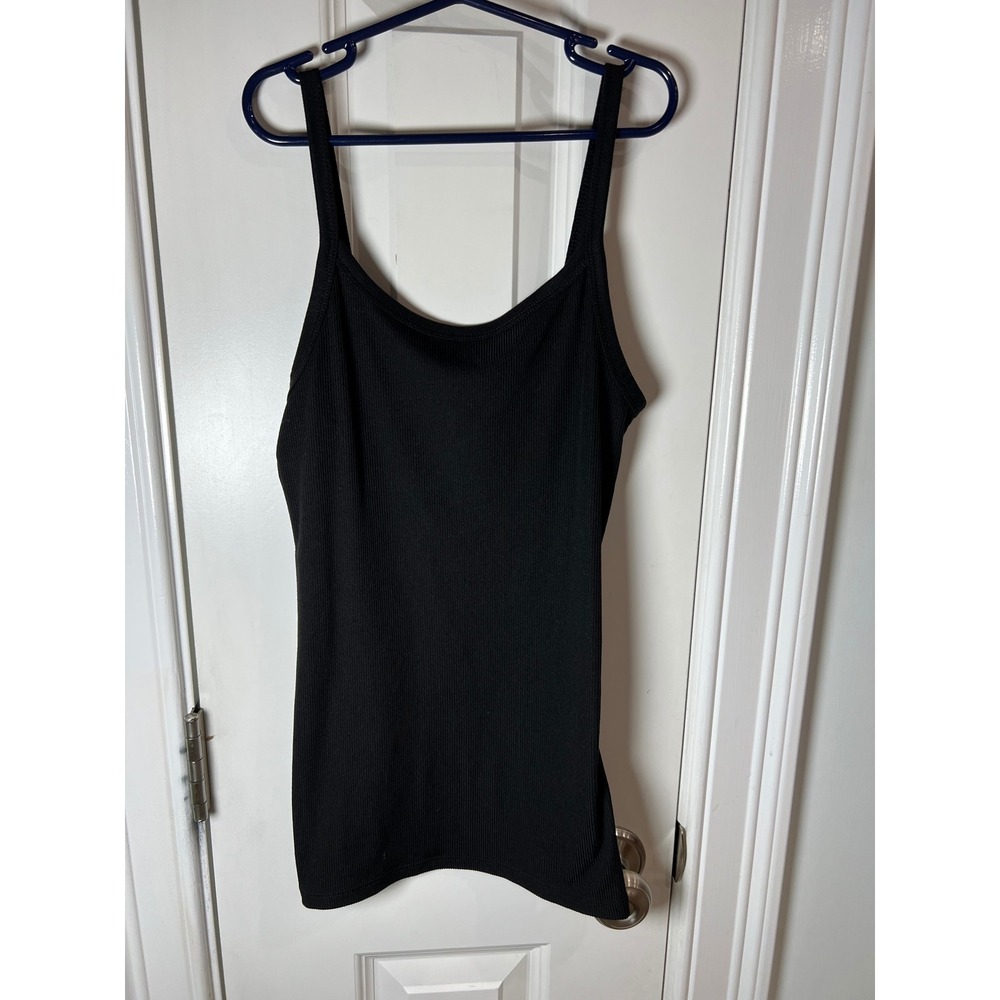 Womens Black Ribbed Knit Scoop Neck Camisole Tank Top Slim Fit Layering Basic